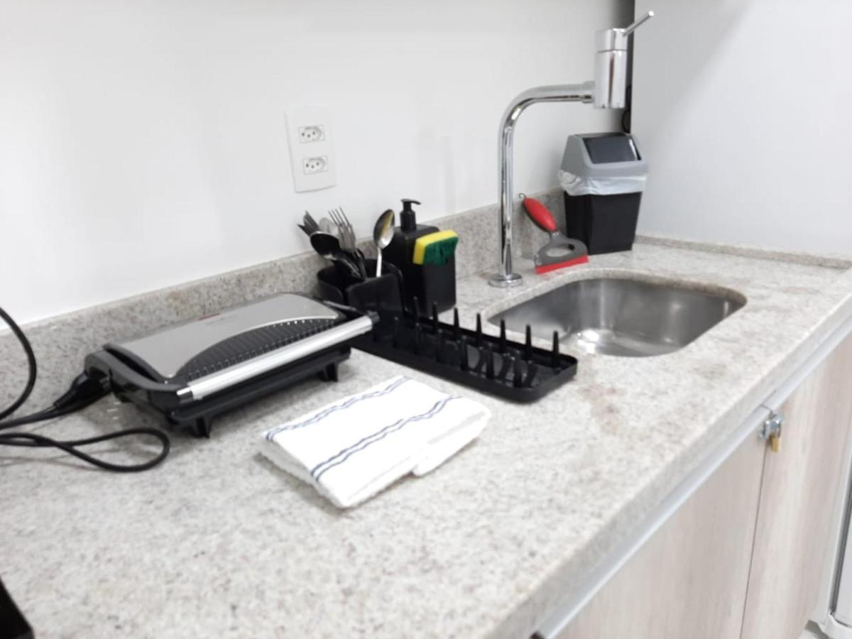 Apartamento 123 Quarto - Luz *